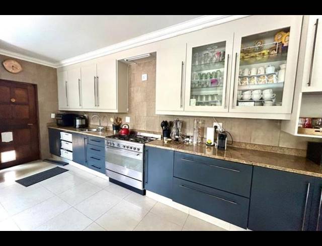 4 BEDROOM HOUSE FOR SALE IN ASPEN HILLS